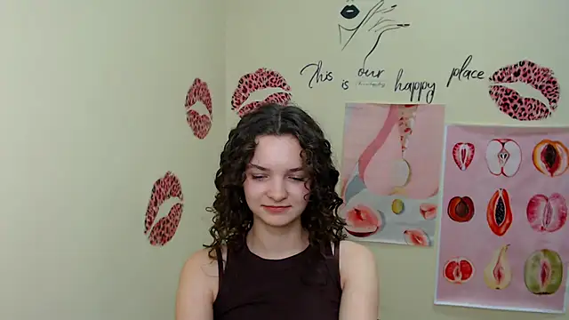 Snapshot of _SusieSu_ chatting on 01-27-25, 04:22 SusieSu online show from 01-27-25, 04:22