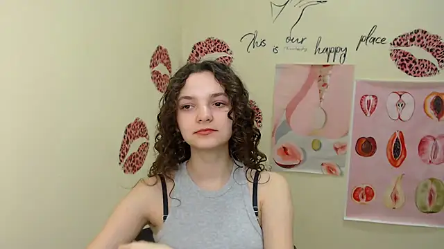 Snapshot of _SusieSu_ chatting on 02-01-25, 07:15 SusieSu online show from 02-01-25, 07:15