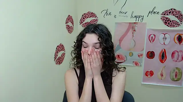 Snapshot of _SusieSu_ chatting on 02-07-25, 10:40 SusieSu online show from 02-07-25, 10:40