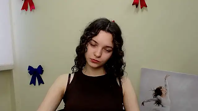 Snapshot of _SusieSu_ chatting on 02-16-25, 07:26 SusieSu online show from 02-16-25, 07:26