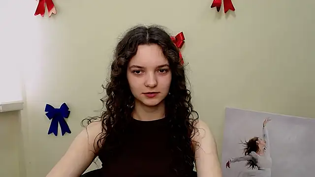 Snapshot of _SusieSu_ chatting on 02-16-25, 10:32 SusieSu online show from 02-16-25, 10:32