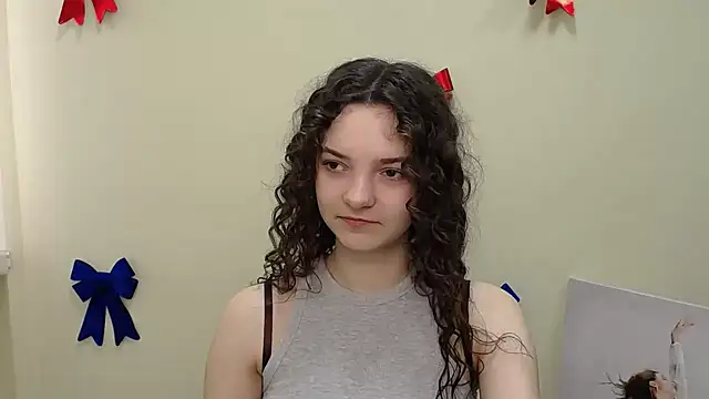 Snapshot of _SusieSu_ chatting on 03-04-25, 07:41 SusieSu online show from 03-04-25, 07:41