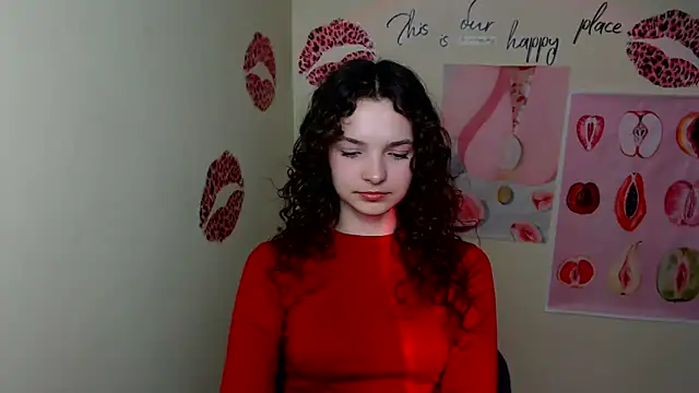 Snapshot of _SusieSu_ chatting on 03-07-25, 07:38 SusieSu online show from 03-07-25, 07:38