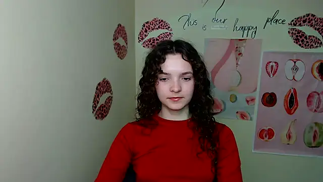 Snapshot of _SusieSu_ chatting on 03-07-25, 10:43 SusieSu online show from 03-07-25, 10:43