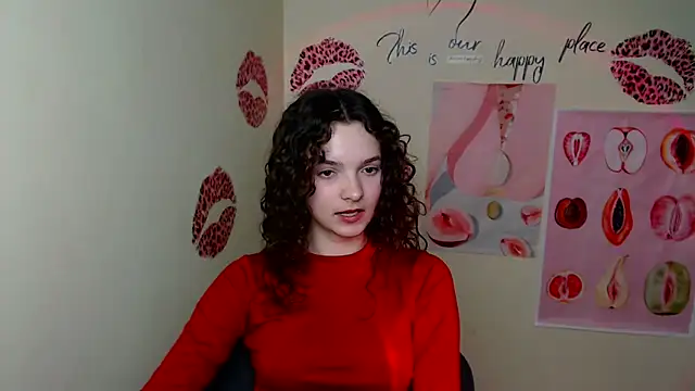 Snapshot of _SusieSu_ chatting on 03-08-25, 02:01 SusieSu online show from 03-08-25, 02:01