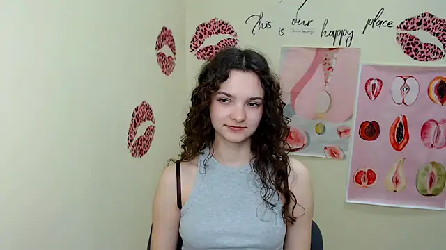 Snapshot of _SusieSu_ chatting on 03-10-25, 10:15 SusieSu online show from 03-10-25, 10:15