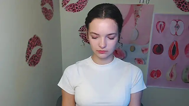 Snapshot of _SusieSu_ chatting on 09-11-25, 06:46 SusieSu online show from 09-11-25, 06:46