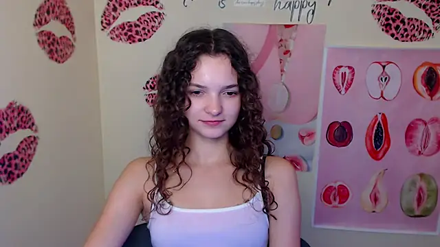 Snapshot of _SusieSu_ chatting on 09-27-25, 12:21 SusieSu online show from 09-27-25, 12:21