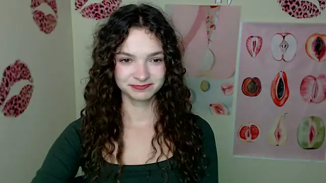 Snapshot of _SusieSu_ chatting on 10-07-25, 06:54 SusieSu online show from 10-07-25, 06:54