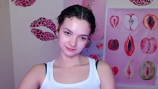 Snapshot of _SusieSu_ chatting on 11-05-25, 07:30 SusieSu online show from 11-05-25, 07:30