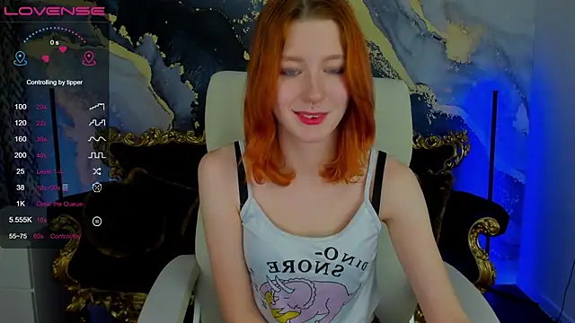 Snapshot of MagicLilu chatting on 12-16-24, 12:04 MagicLilu online show from 12-16-24, 12:04