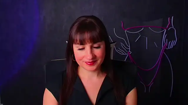 Snapshot of Violla_My chatting on 12-20-24, 12:38 Violla My online show from 12-20-24, 12:38