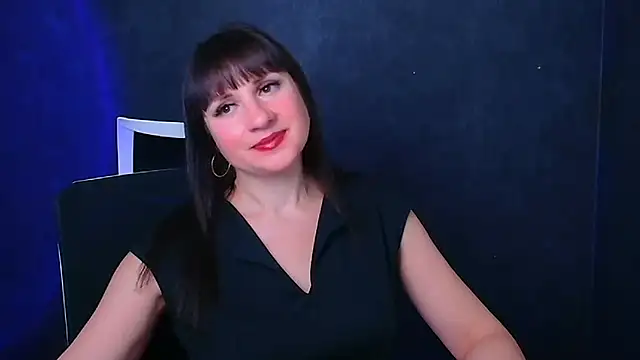 Snapshot of Violla_My chatting on 01-04-25, 04:11 Violla My online show from 01-04-25, 04:11