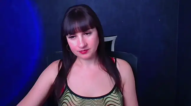 Snapshot of Violla_My chatting on 01-06-25, 09:52 Violla My online show from 01-06-25, 09:52