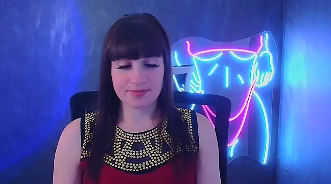 Snapshot of Violla_My chatting on 02-08-25, 09:35 Violla My online show from 02-08-25, 09:35