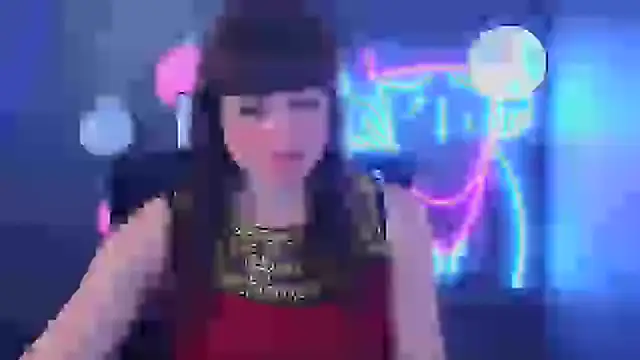 Snapshot of Violla_My chatting on 02-17-25, 06:31 Violla My online show from 02-17-25, 06:31