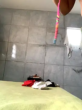 Gabrielleof online show from 11-21-25, 01:43