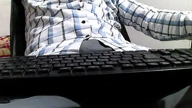 GO LALA online show from 02-13-25, 10:34