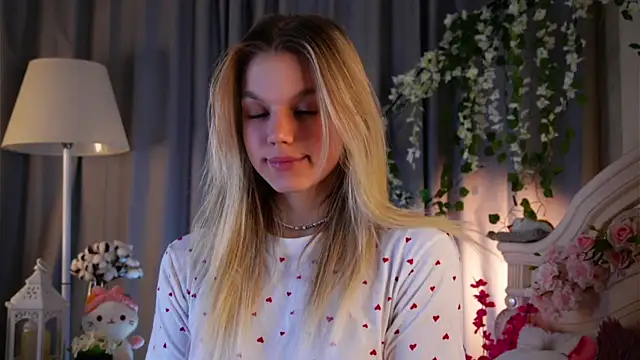 EdlinAlliston online show from 12-16-25, 02:33