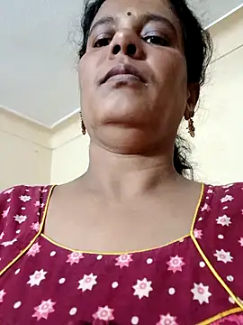 Snapshot of akshara_22 chatting on 01-31-25, 04:14 akshara 22 online show from 01-31-25, 04:14