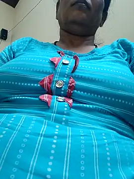 Snapshot of akshara_22 chatting on 10-20-25, 02:28 akshara 22 online show from 10-20-25, 02:28