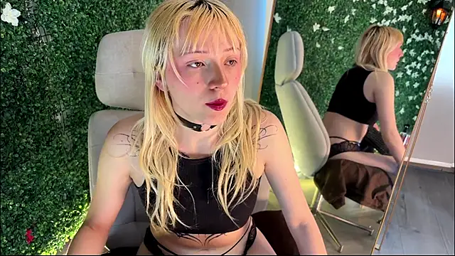 Cloe five online show from 09-13-25, 02:50