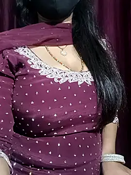 Snapshot of Anamika_Kapoor chatting on 03-11-25, 10:09 Anamika Kapoor online show from 03-11-25, 10:09