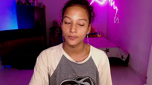 Chelsea  2 online show from 02-28-26, 01:45