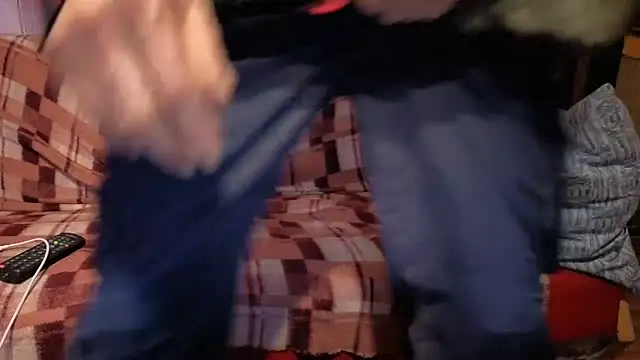 loverboyxxx69 online show from 12-15-25, 04:50