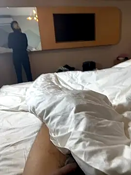 Snapshot of dafei108655 chatting on 12-03-24, 01:21 dafei108655 online show from 12-03-24, 01:21