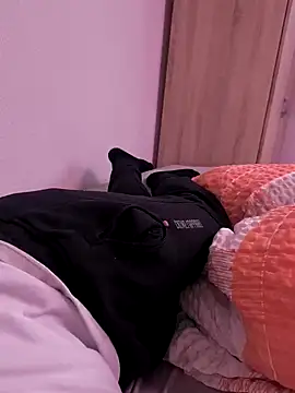 Snapshot of DrownMentallyyy chatting on 01-16-25, 11:06 DrownMentallyyy online show from 01-16-25, 11:06