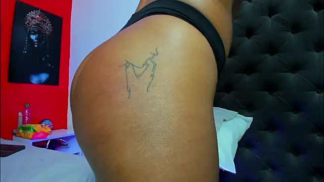 YayaHilton online show from 03-07-25, 11:29