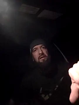 Beardedtattood online show from 12-20-25, 07:48