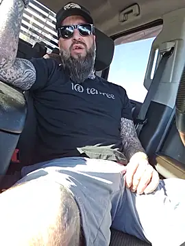 Beardedtattood online show from 06-13-26, 12:14