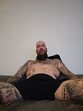 Beardedtattood online show from 06-23-26, 12:19