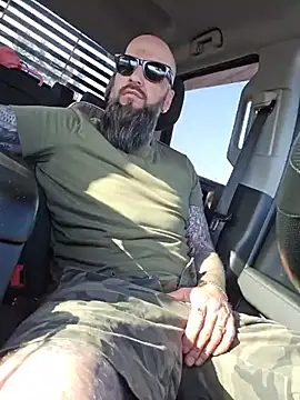 Beardedtattood online show from 07-02-26, 11:49