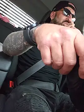 Beardedtattood online show from 07-04-26, 10:54