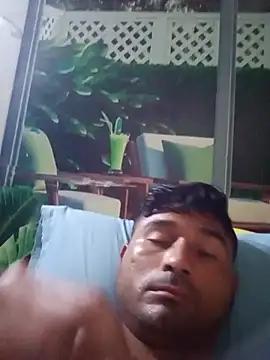 Snapshot of Diogo100 chatting on 11-16-25, 06:24 Diogo100 online show from 11-16-25, 06:24