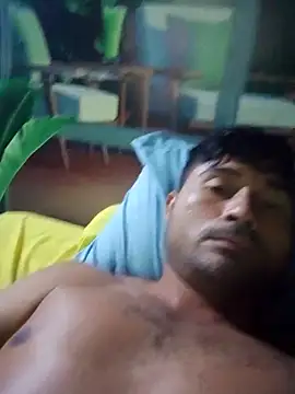 Snapshot of Diogo100 chatting on 11-23-25, 06:02 Diogo100 online show from 11-23-25, 06:02