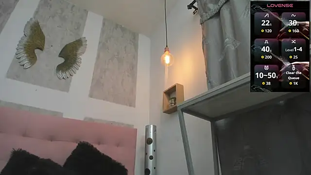 zhamira 21 online show from 04-22-26, 10:00