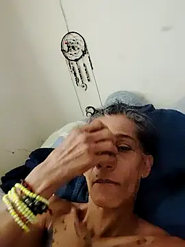 Snapshot of Lobaveterana_sex chatting on 09-13-25, 04:40 Lobaveterana sex online show from 09-13-25, 04:40