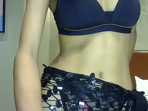 MAAYRA 09 online show from 06-25-26, 01:48