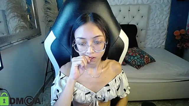 Snapshot of NathaliaSweet_11 chatting on 03-18-25, 05:10 NathaliaSweet 11 online show from 03-18-25, 05:10