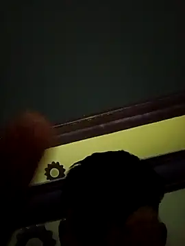 Snapshot of MAAYRA0809 chatting on 11-08-25, 05:01 MAAYRA0809 online show from 11-08-25, 05:01