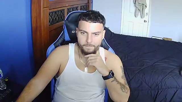 Snapshot of MasterKvn chatting on 02-24-25, 06:15 MasterKvn online show from 02-24-25, 06:15