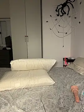 AgnesCampp online show from 11-05-25, 09:48