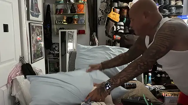 joeytatts66 online show from 02-21-26, 03:18