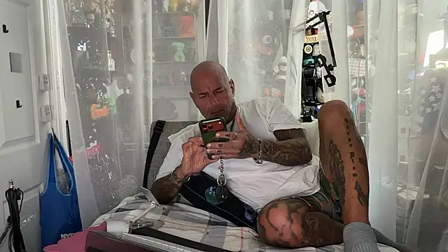 joeytatts66 online show from 07-24-26, 01:14
