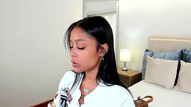 natali henao online show from 09-15-25, 04:29