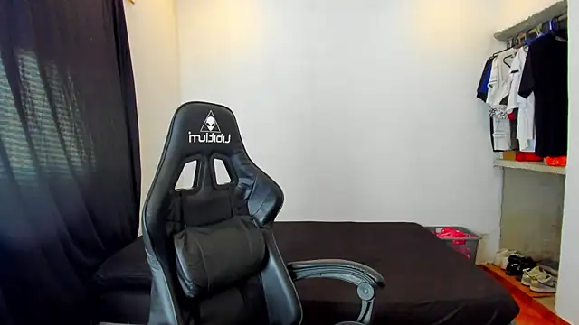 daddy jhons online show from 03-12-25, 06:22